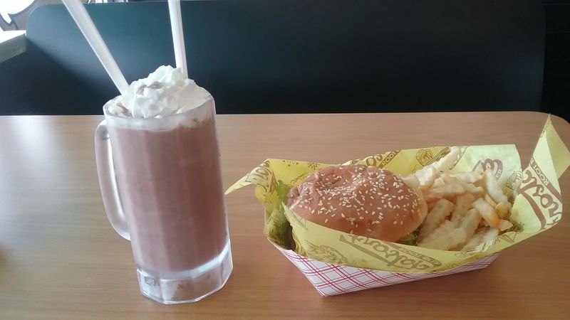 The Best Old-School Drive-In in Every State for Burgers, Fries, and Nostalgia 17 Ted's Frostop Diner - New Orleans, Louisiana