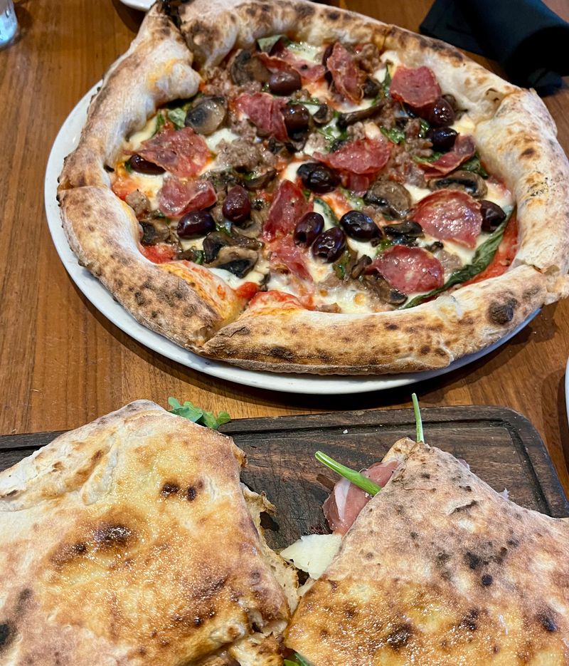 Pomo Pizzeria Napoletana - Scottsdale, Arizona