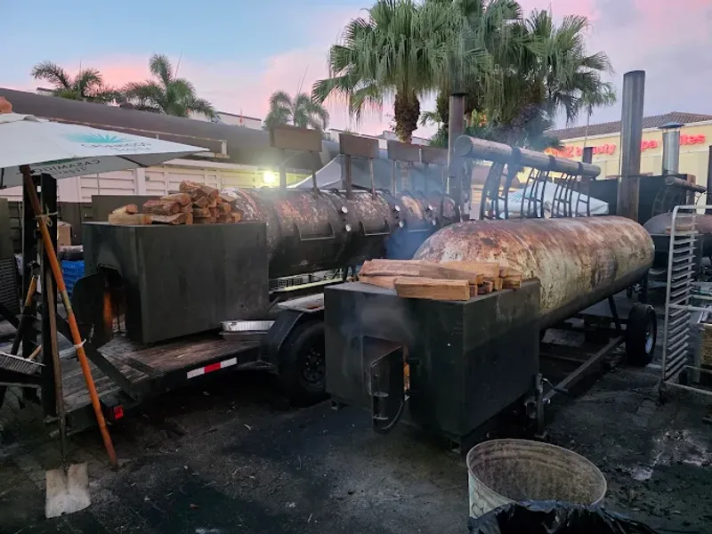 Pro Tips: Lines, Vibe, and Service