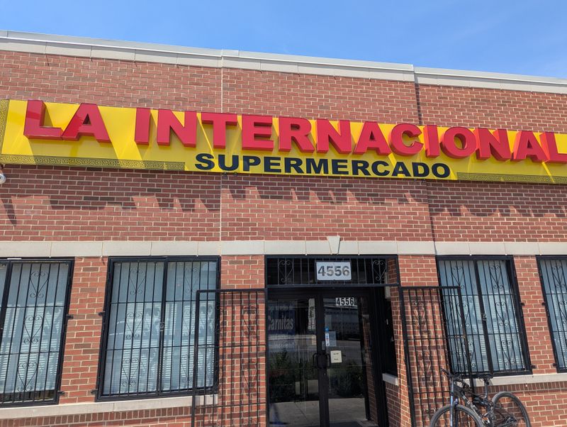 La Internacional Supermercado - Chicago, Illinois