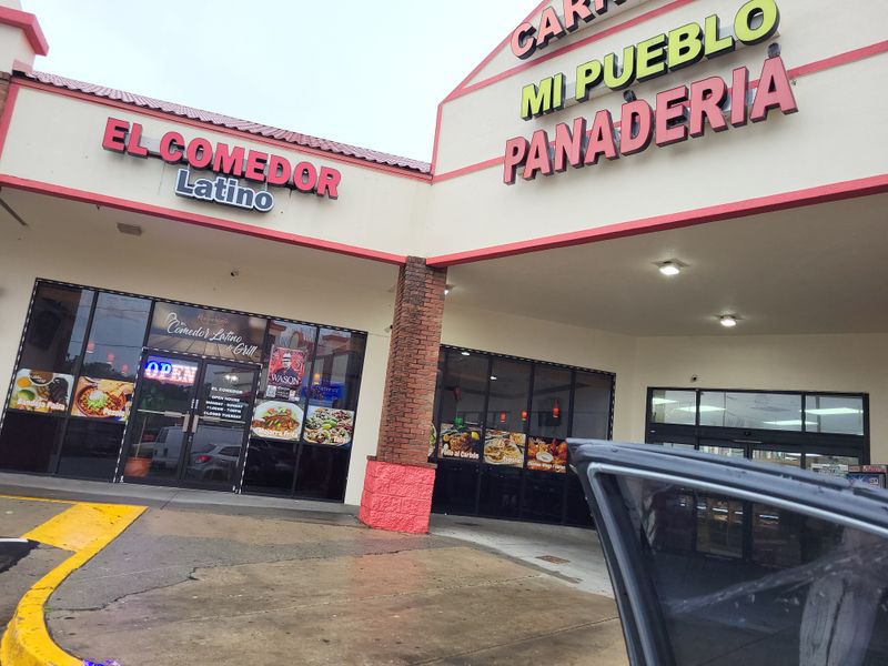 Mi Pueblo - Atlanta, Georgia