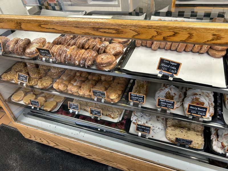 This Indiana Donut Shop Sells Out Before 9 AM And Regulars Know Which Day To Go 9 Blueberry Cake Donuts Worth The Drive