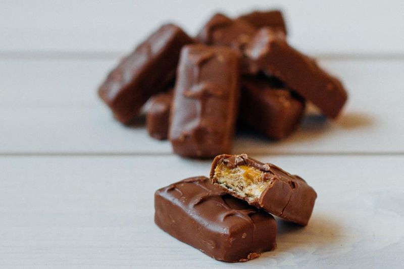 18 Foods That Only Hit When You Eat Them Standing Up 7 Candy bar
