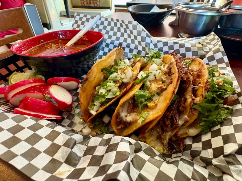 Tacos La Familia - Des Moines, Iowa