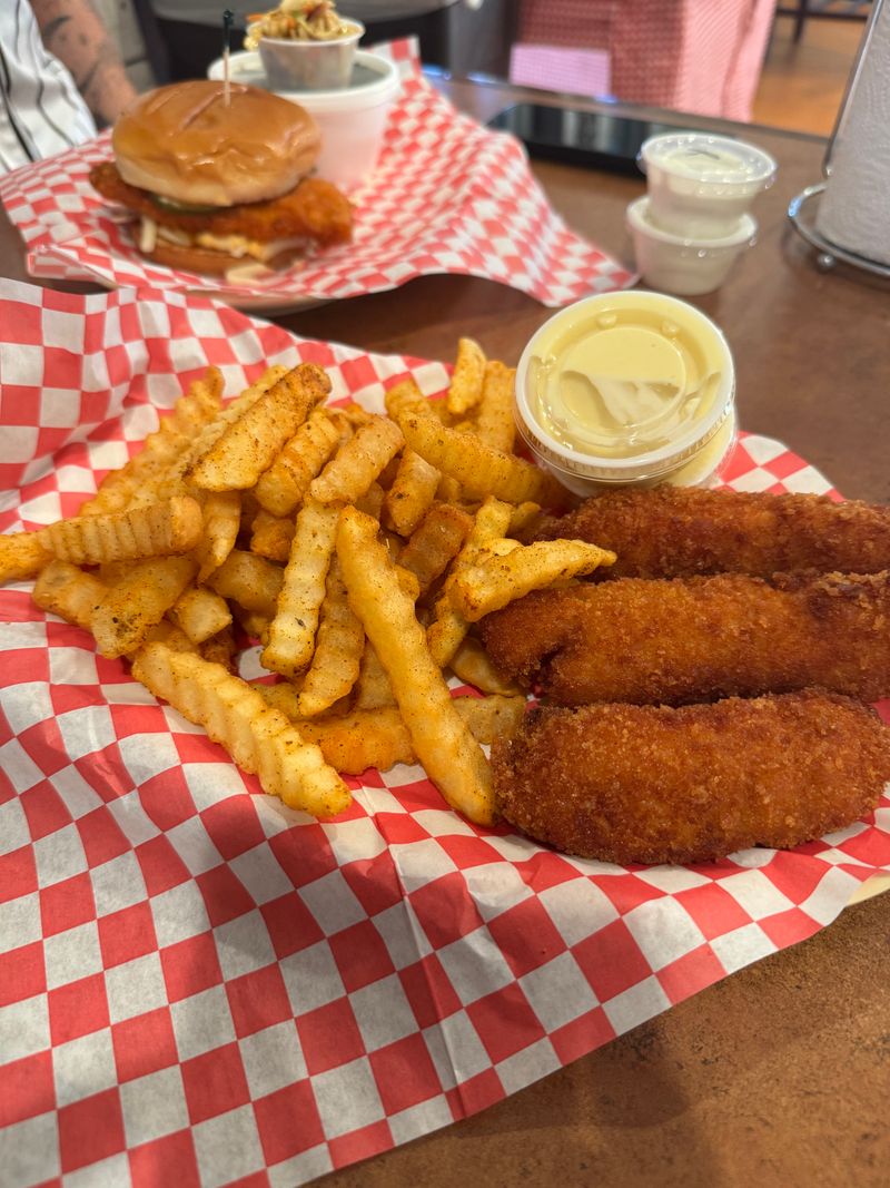 Hot Chicken Tenders Basket