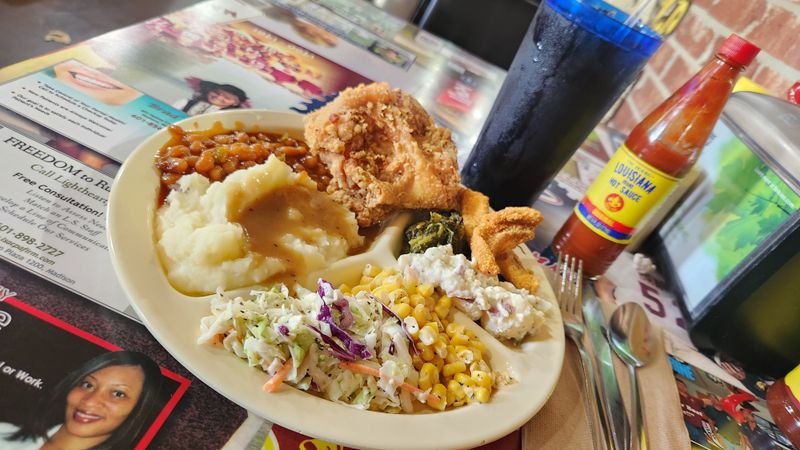 Mashed Potatoes With Gravy