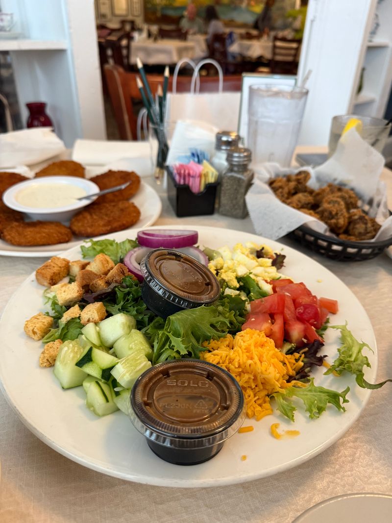 Vegetable Plate, Meatless Comfort