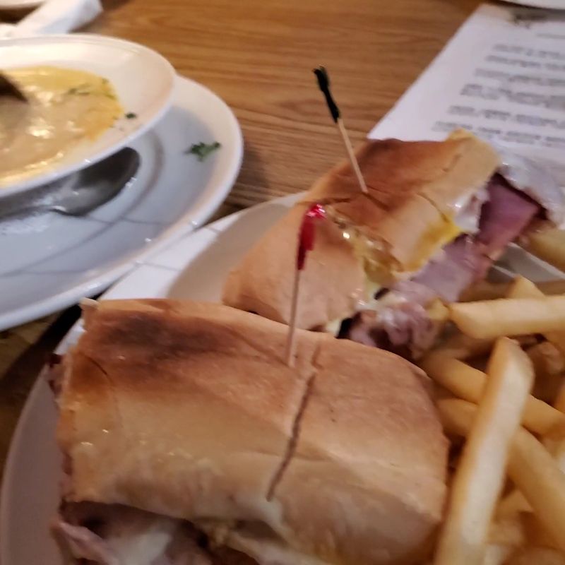 Cedar Key Clam Chowder