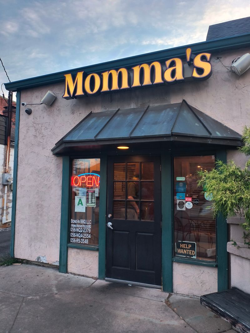 Momma's Mustard, Pickles & BBQ - St Matthews - Louisville, Kentucky