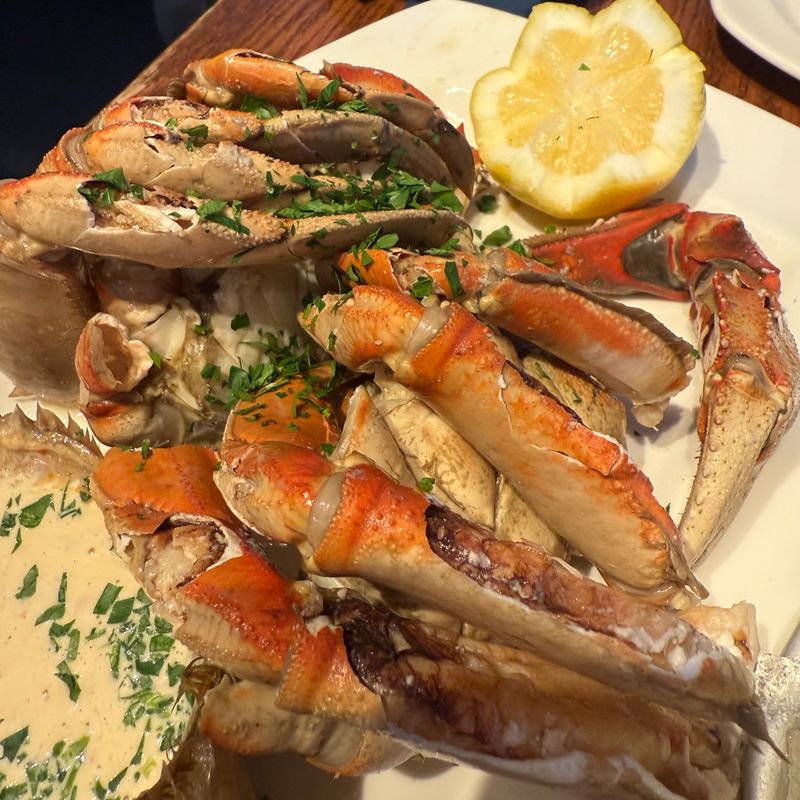 This Washington Oyster Bar Shucks So Fast, You’ll Wonder How The Line Ever Ends 11 Dungeness Crab With OMG Sauce