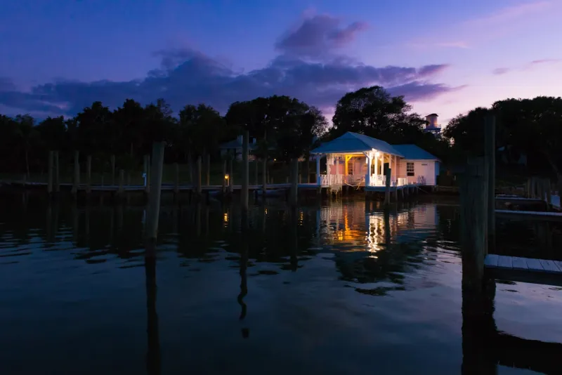 Cabbage Key Inn and Restaurant - Pineland, Florida