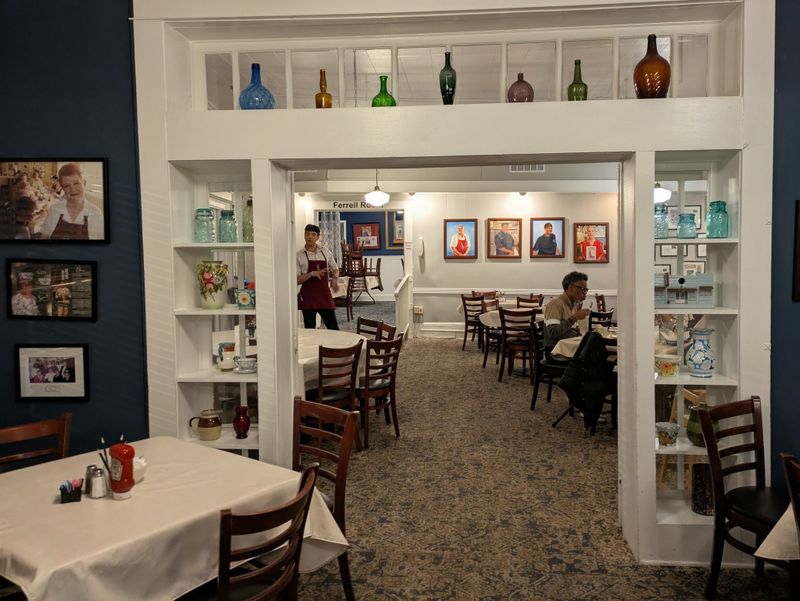 Service and Atmosphere