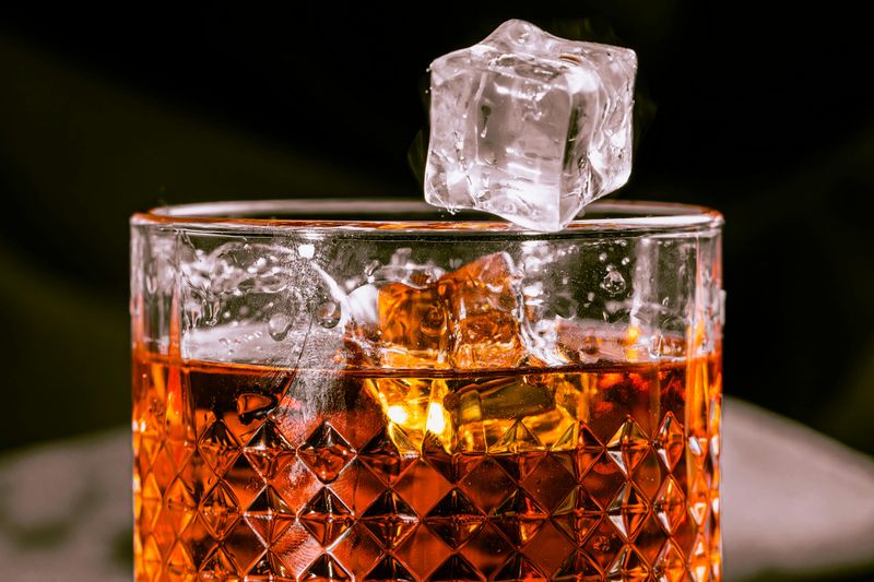 23 Restaurant “Upgrades” That Feel Like Getting Played 12 Premium ice