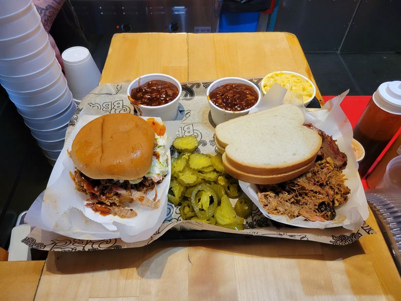 Takeout and Catering Ease