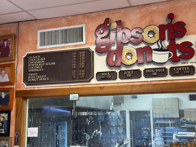 Gibson's Donuts - Memphis, Tennessee