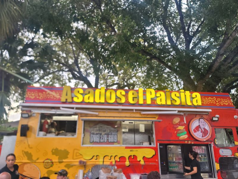 Asados El Paisita Foodtruck - Miami, Florida