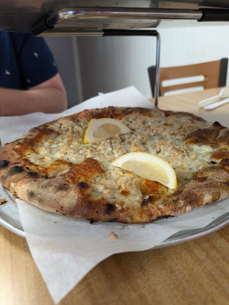 Olde World Apizza - North Haven, Connecticut