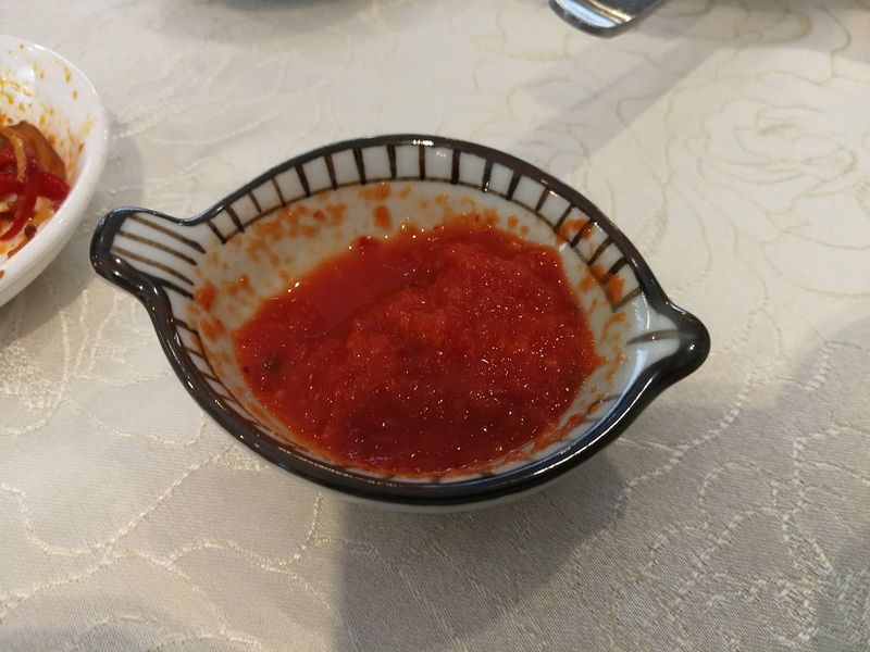 Ghost pepper sauce