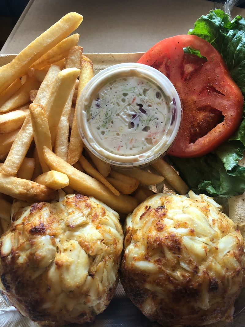 10 Maryland Crab Cake Spots Where The Lump Meat Stays The Star 7 Koco’s Pub - Baltimore, Maryland