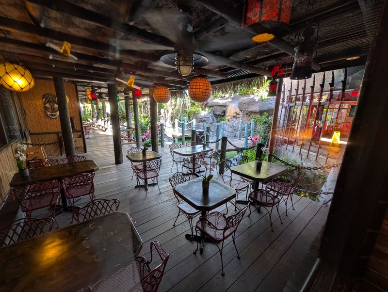 Service That Feels Like Hospitality School