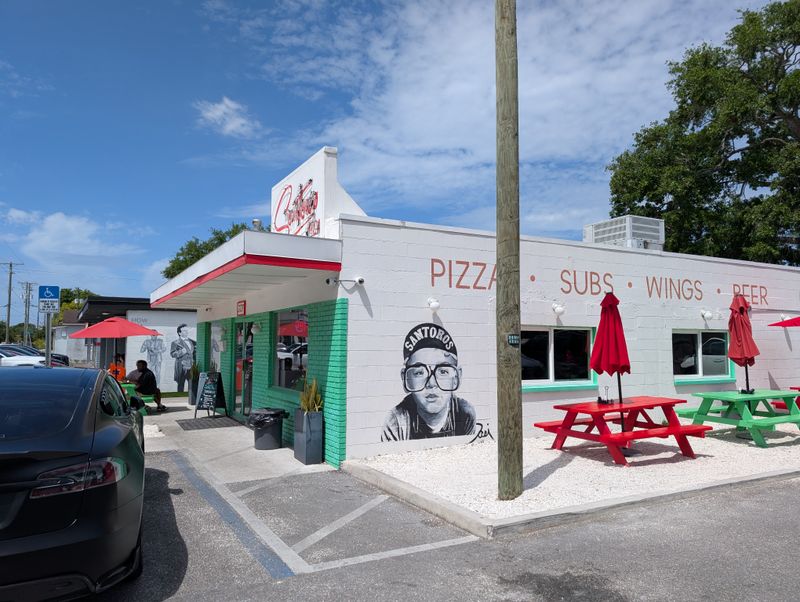 11 Florida Late-Night Eats Spots Locals Hit When Everything Else Is Closed 11 Santoro's Pizzeria - Tampa, Florida