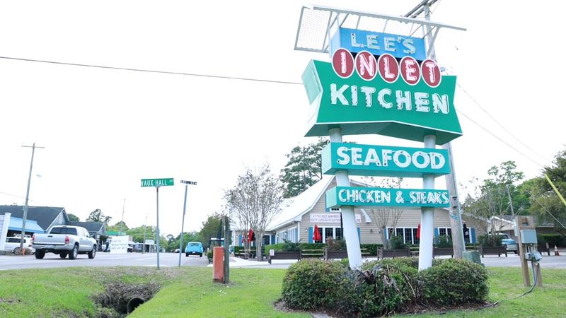13 South Carolina Seafood Shacks Where The Fried Oyster Basket Is The First Thing To Go 8 Lee's Inlet Kitchen - Murrells Inlet, South Carolina