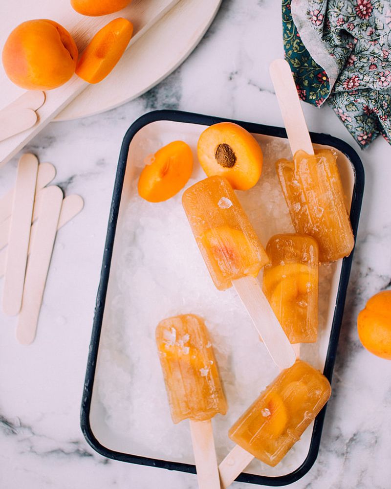 Frozen fruit pops