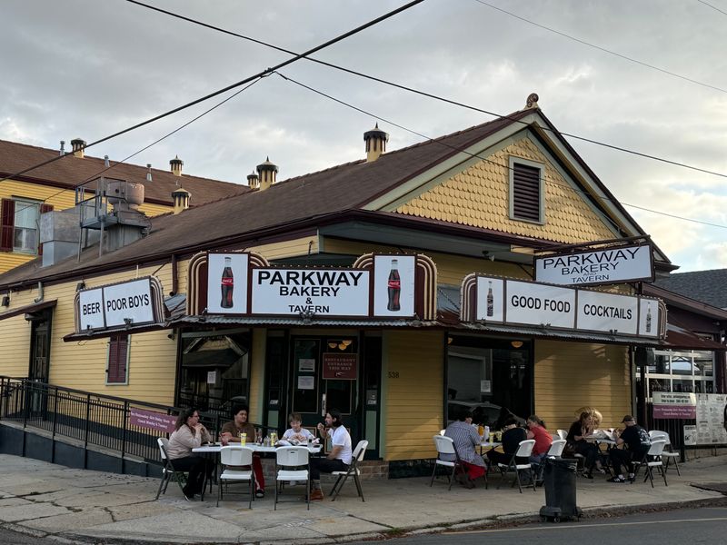 Barbecue Beef With Gravy Dip