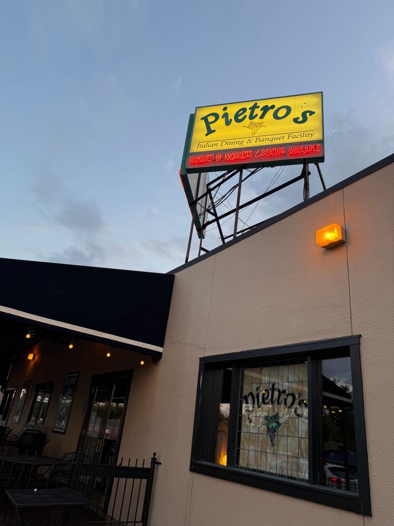 Pietro's - St. Louis, Missouri
