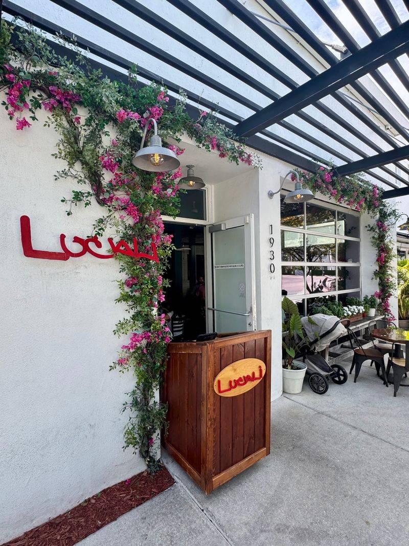 Lucali - Miami Beach, Florida