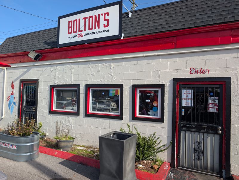 Bolton's Spicy Chicken & Fish - Nashville, Tennessee