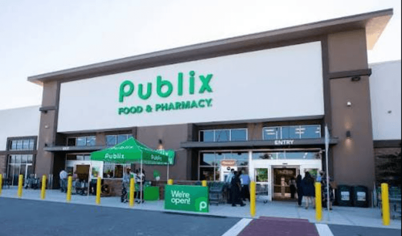 Publix Super Market at Regency Village Shopping Center - Orlando, Florida