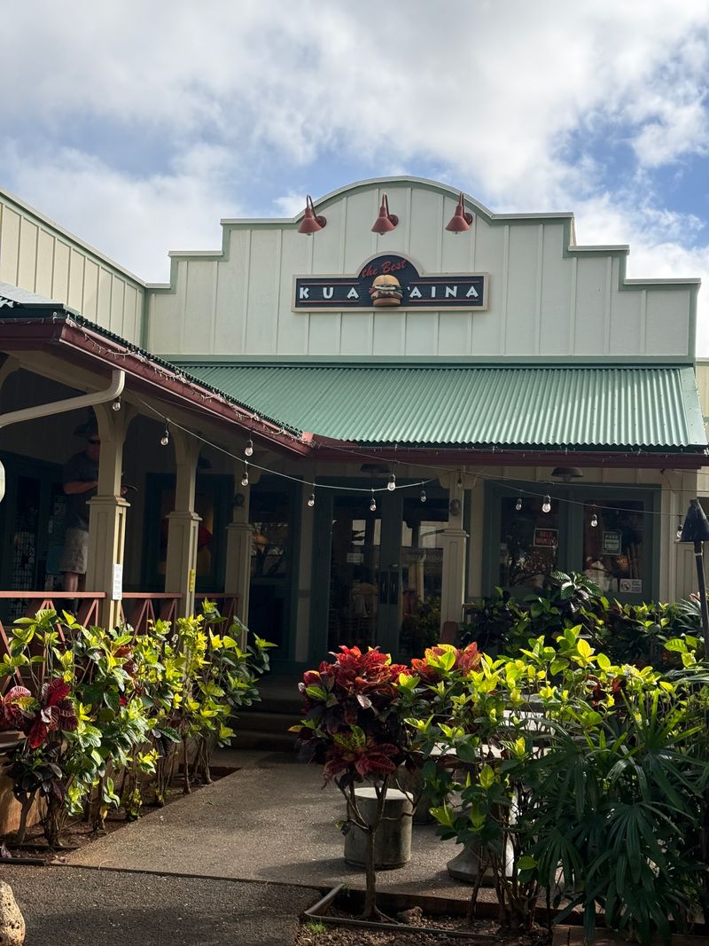 Kua Aina Sandwich Shop - Haleiwa, Hawaii