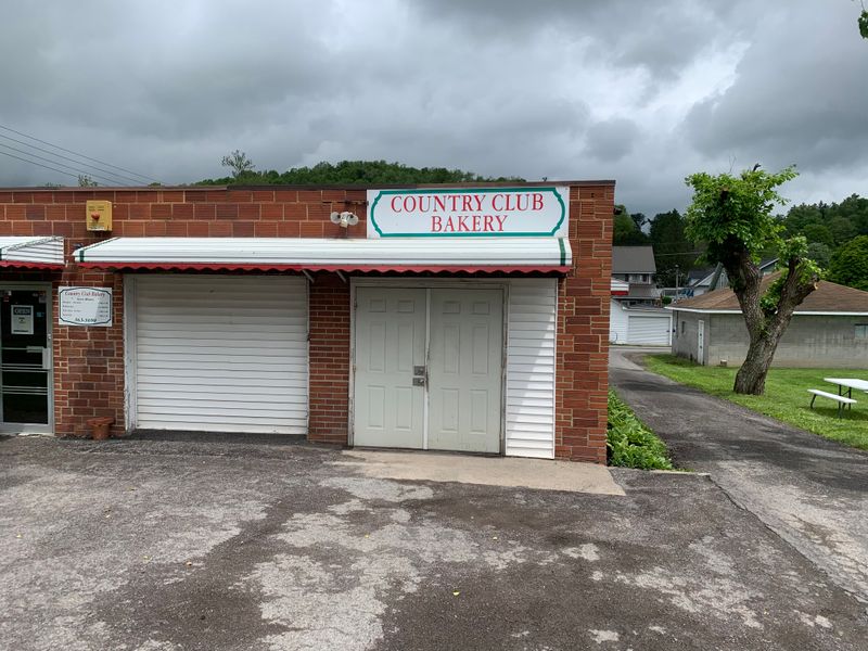 Country Club Bakery - Fairmont, West Virginia