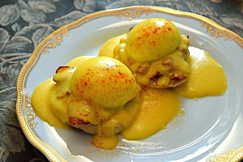 Hollandaise sauce