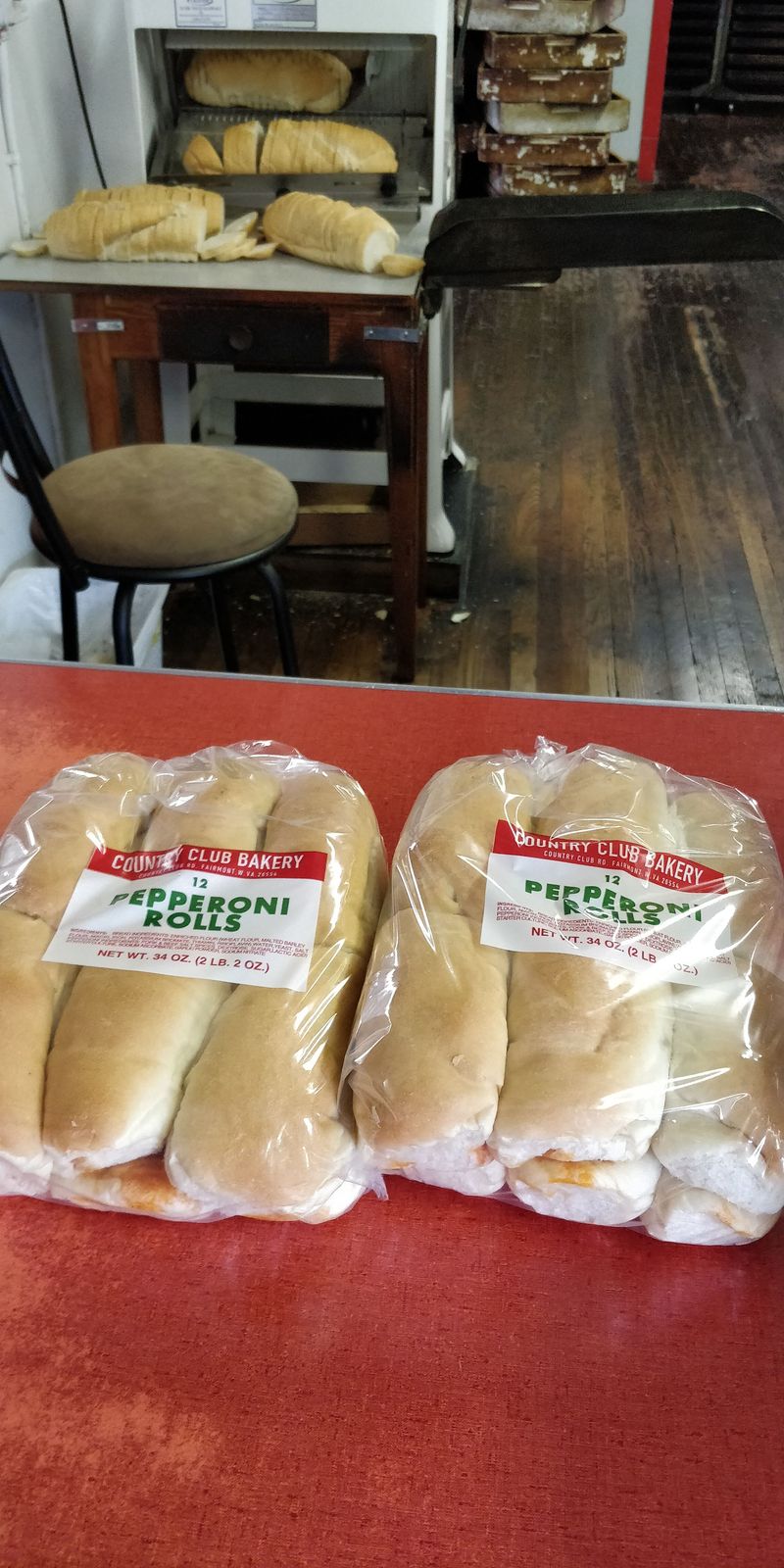 This West Virginia Pepperoni Roll Stop Sells Out By Midafternoon And Locals Time It 6 Ordering Ahead And Bulk Dozens