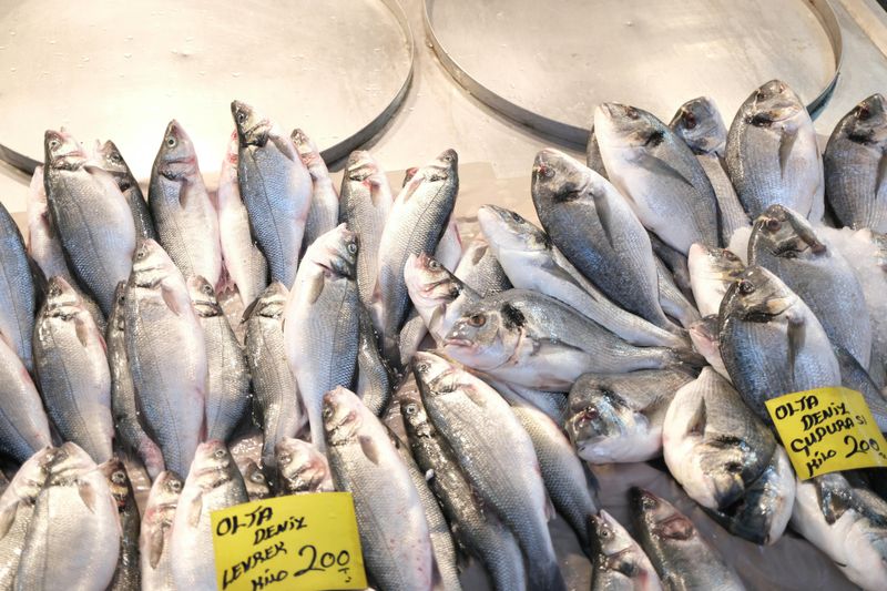 24 “Fancy” Foods That Are Mostly Just Hype 19 Market price fish