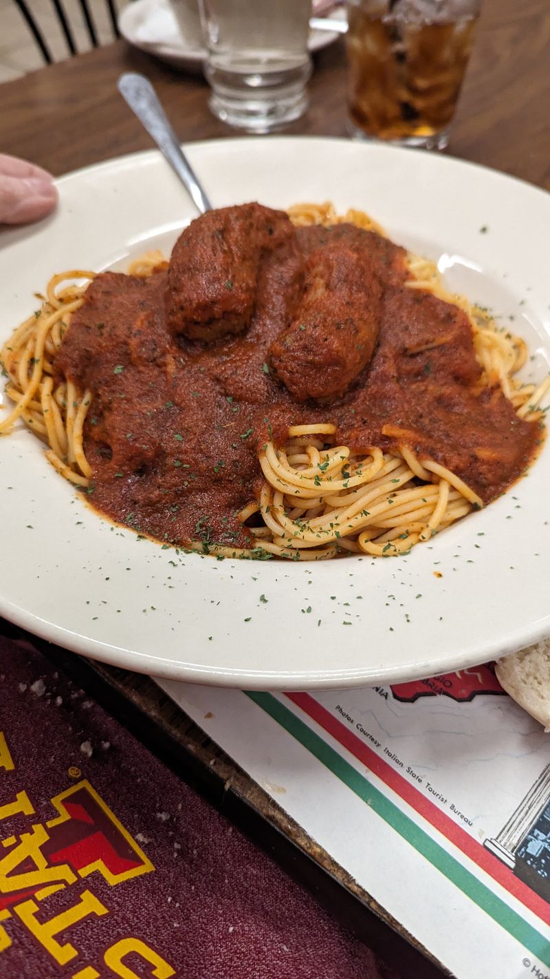 Tumea & Sons Restaurant - Des Moines, Iowa