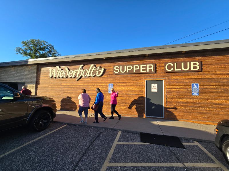 Wiederholt's Supper Club - Hastings, Minnesota