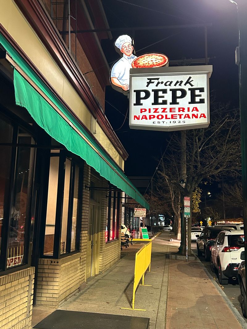 Frank Pepe Pizzeria Napoletana - New Haven, Connecticut