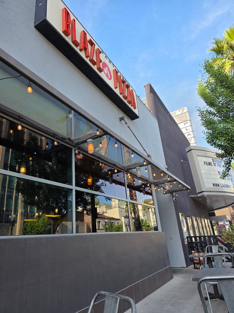 Blaze Pizza - Pasadena, California