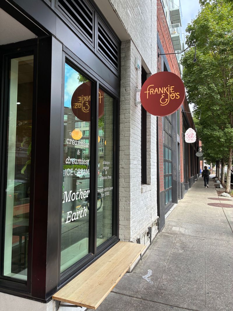 Frankie & Jo's Capitol Hill - Seattle, Washington