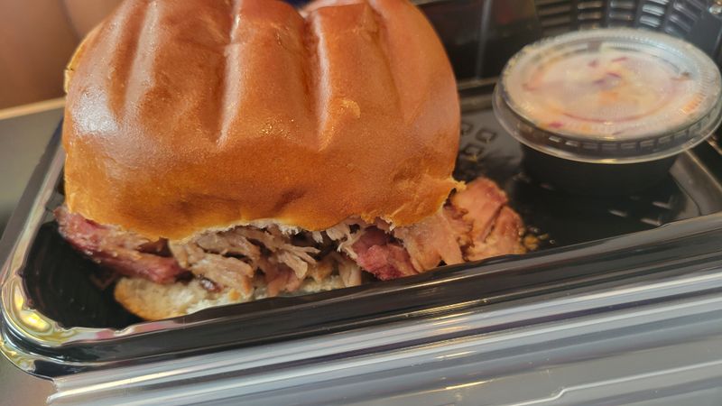 Henri's Hotts Barbeque - Hammonton, New Jersey