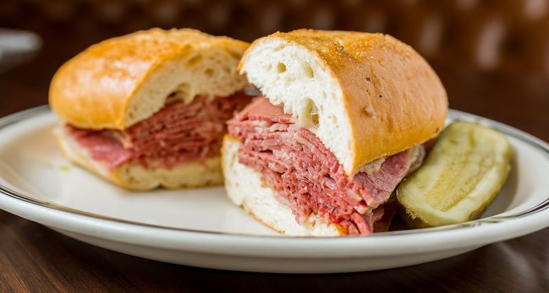 Langer's Delicatessen-Restaurant - Los Angeles, California