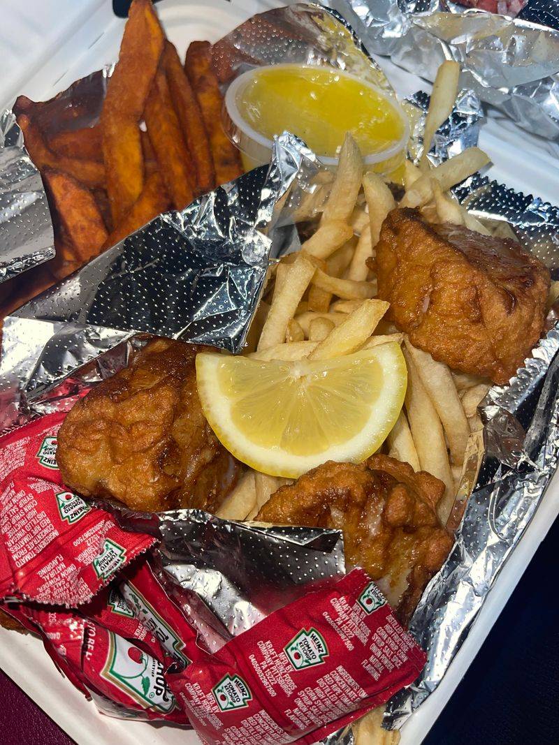 This Maine Seafood Shack Only Does A Few Things - And Does Them Exceptionally Well 16 Value In Every Bite