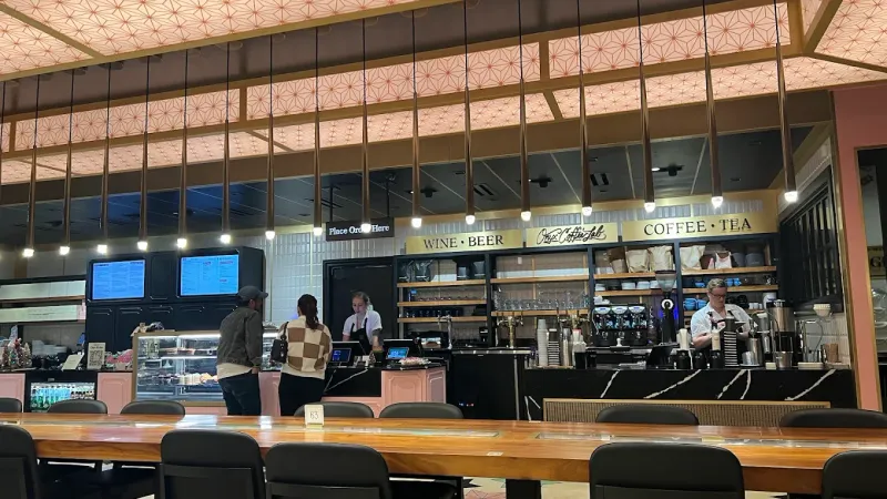 The Glass Knife - Winter Park, Florida