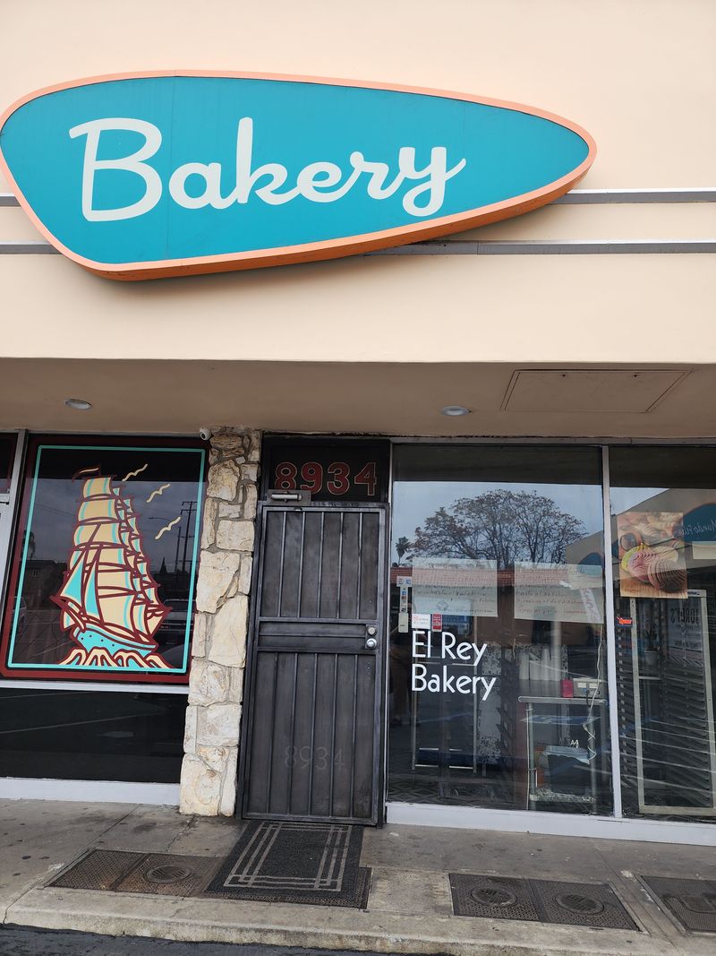 El Rey Bakery - Pico Rivera, California