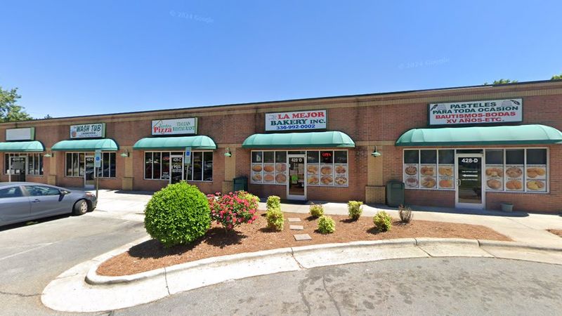 El Buen Gusto Bakery - Kernersville, North Carolina