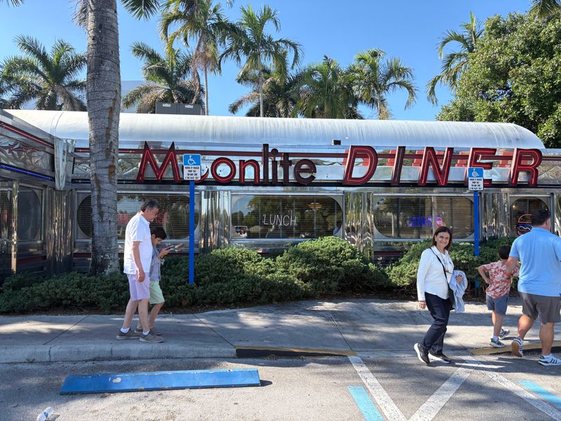 This 1950s Style Florida Diner Is Famous for Its Milkshakes 15 Plan Your Visit