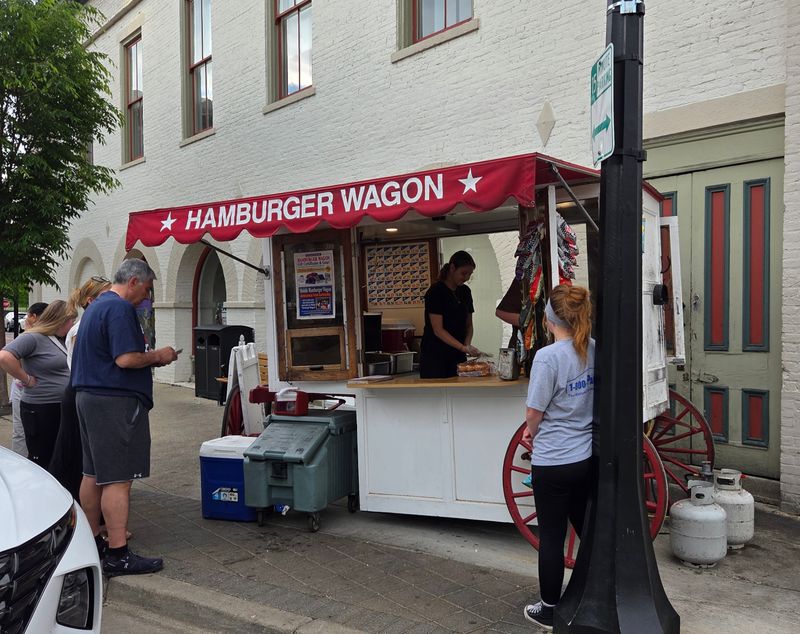 15 Ohio Breakfast Diners Where The Morning Rush Still Feels Like A Daily Tradition 4 Hamburger Wagon - Miamisburg, Ohio